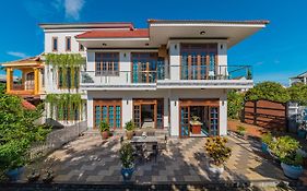 Sông River Homestay Hội An